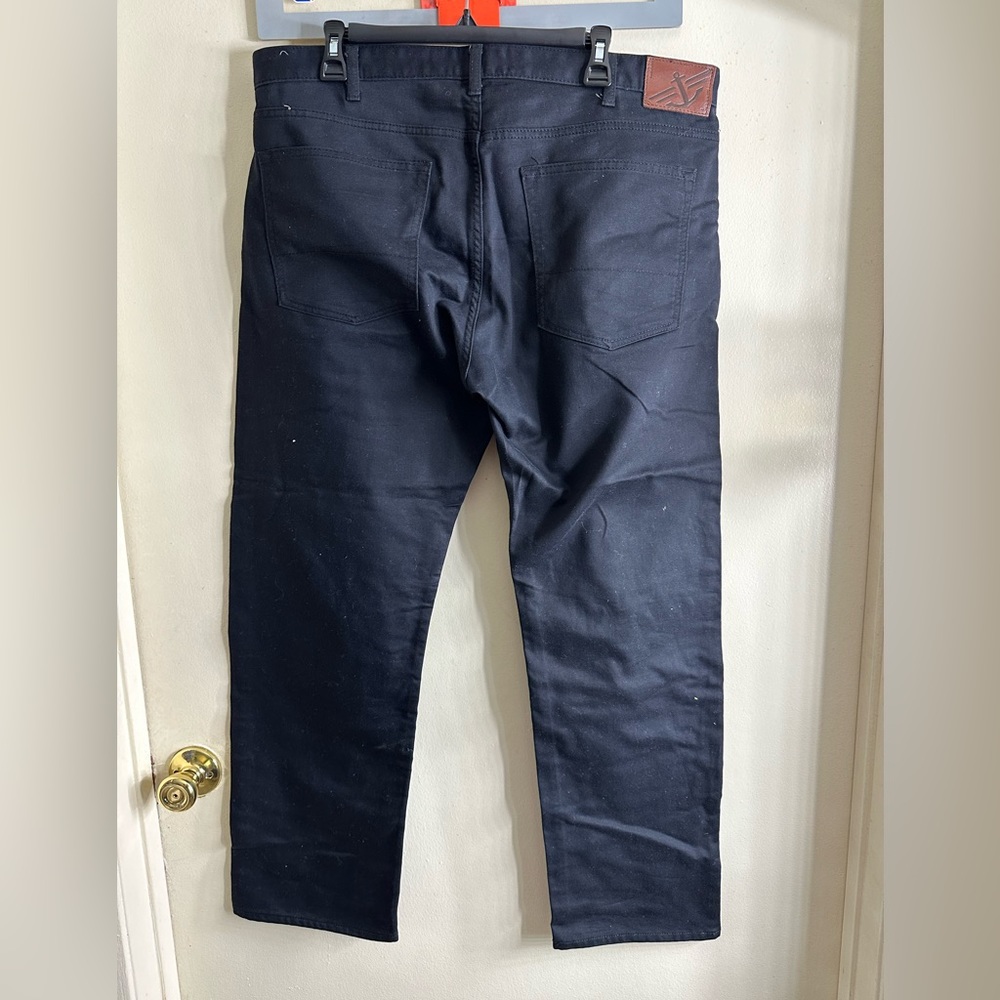 Dockers Pants - Picture 2 of 5